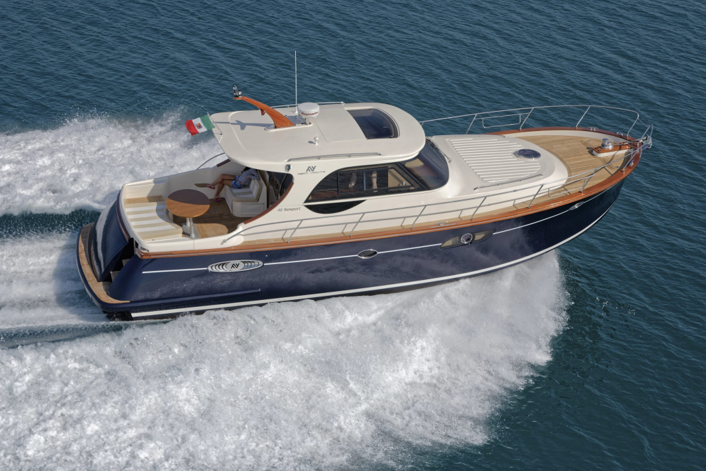 Why choose a private charter in Ischia